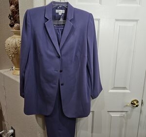 August Max Classic Purple Blazer Set